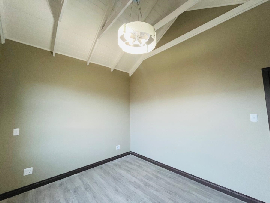 3 Bedroom Property for Sale in Woodland Hills Free State